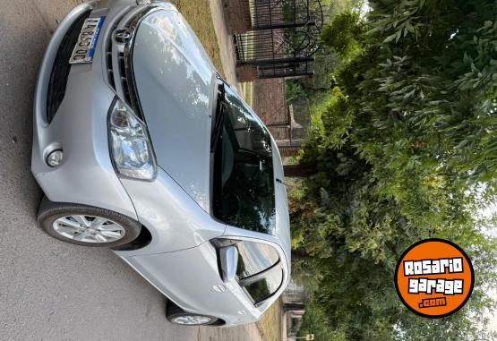 Autos - Toyota Etios 2017 Nafta 161000Km - En Venta