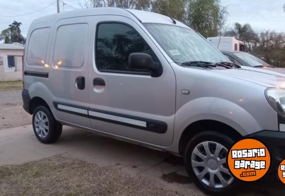 Utilitarios - Renault kangoo dci 2015 Diesel 125000Km - En Venta