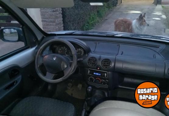 Utilitarios - Renault kangoo dci 2015 Diesel 125000Km - En Venta