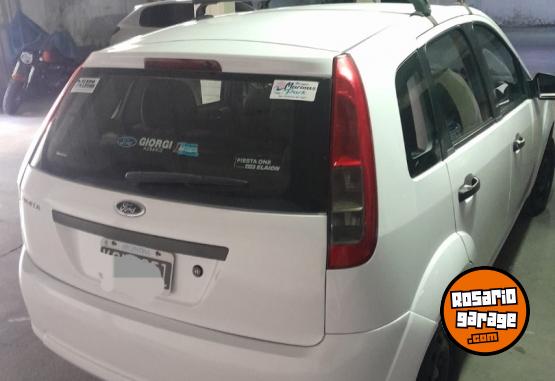 Autos - Ford Fiesta 2011 Nafta 190000Km - En Venta