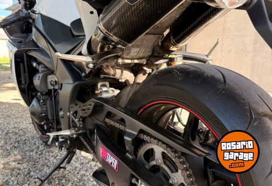 Motos - Yamaha YZF-R1 1000cc 2014 Nafta 22500Km - En Venta