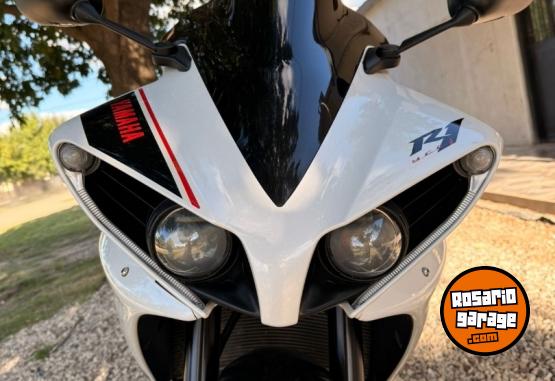 Motos - Yamaha YZF-R1 1000cc 2014 Nafta 22500Km - En Venta