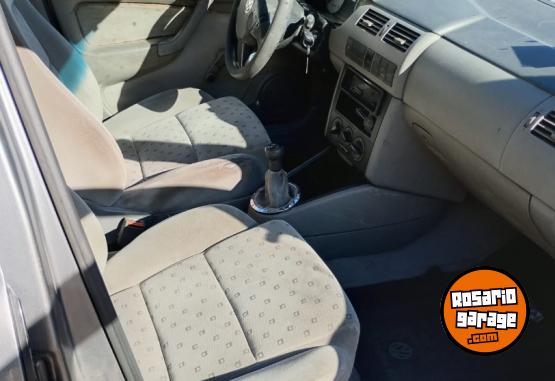 Autos - Volkswagen Gol Country 2006 Nafta 253000Km - En Venta