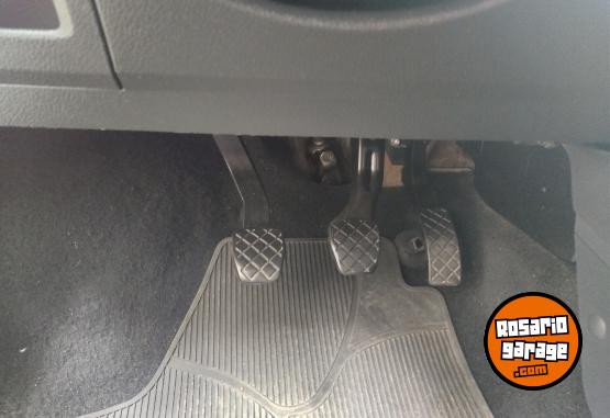 Autos - Volkswagen Gol trend 2017 Nafta 76000Km - En Venta