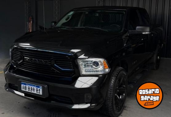Camionetas - Dodge 2023 RAM 2500 NIGHT EDITI 2023 Nafta 34000Km - En Venta