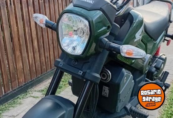 Motos - Honda Navi 2025 Nafta 1700Km - En Venta