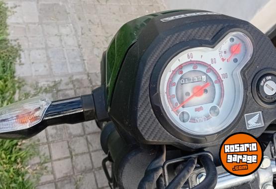 Motos - Honda Navi 2025 Nafta 1700Km - En Venta