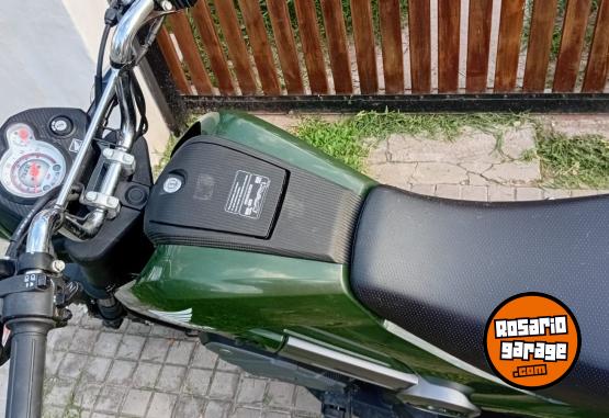 Motos - Honda Navi 2025 Nafta 1700Km - En Venta