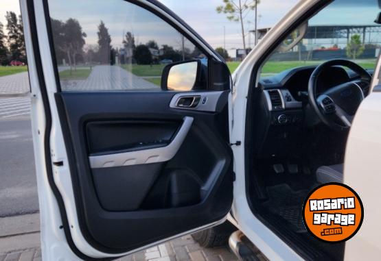 Camionetas - Ford Ranger XLT 3.2 4x2 2021 Diesel 105000Km - En Venta