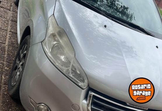 Autos - Peugeot Allure 2015 Nafta 135000Km - En Venta