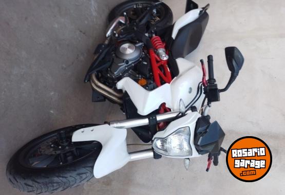 Motos - Benelli TNT 300 2018 Nafta 40000Km - En Venta