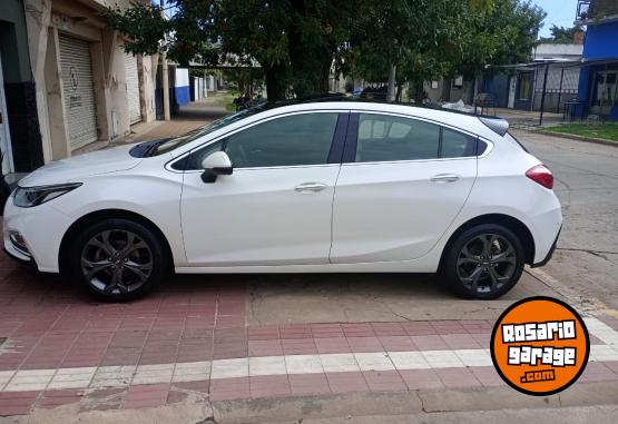 Autos - Chevrolet CRUZE LTZ 2018 Nafta 120000Km - En Venta