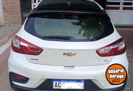 Autos - Chevrolet CRUZE LTZ 2018 Nafta 120000Km - En Venta