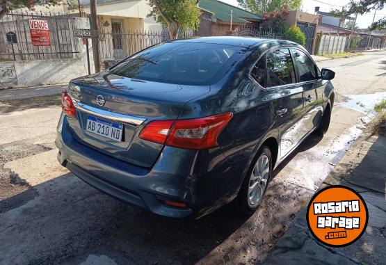 Autos - Nissan Sentra advance 2017 Nafta 107000Km - En Venta
