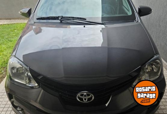 Autos - Toyota Etios 1.5 XLS 2023 Nafta 34000Km - En Venta