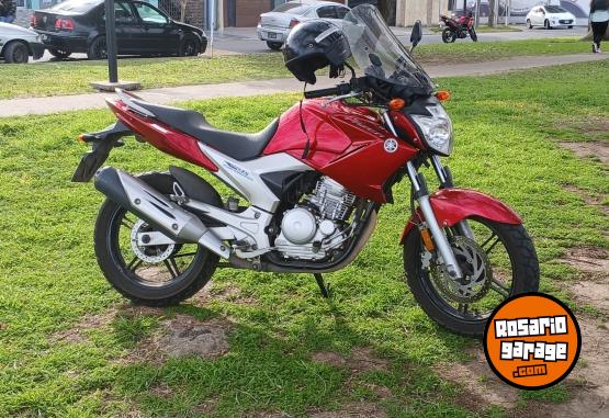 Motos - Yamaha Fazer 250 2013 Nafta 29000Km - En Venta