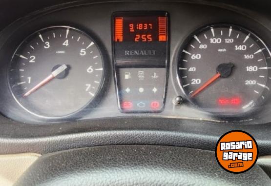 Utilitarios - Renault Kangoo 2012 Nafta 91000Km - En Venta