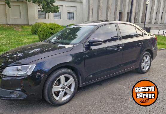 Autos - Volkswagen Vento luxury 2.5 titular 2011 Nafta 150000Km - En Venta