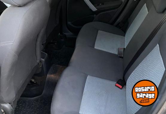 Autos - Peugeot 208 allure touchcreen 2015 Nafta 139500Km - En Venta