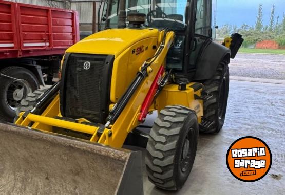 Camiones y Grúas - RETROEXCAVADORA 4x4 nuevisima - En Venta