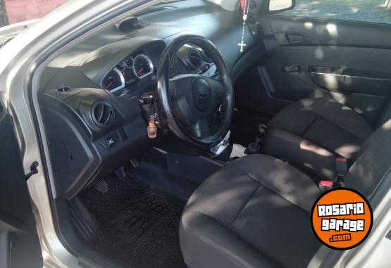 Autos - Chevrolet Aveo 2013 GNC 188000Km - En Venta