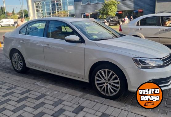 Autos - Volkswagen Vento luxury 2017 Nafta 71000Km - En Venta