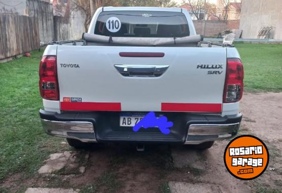 Camionetas - Toyota Hilux 2017 Diesel 68000Km - En Venta