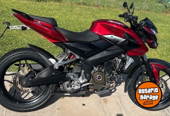 Motos - Bajaj Rouser 200 2014 Nafta 170000Km - En Venta