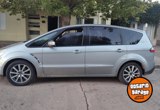 Autos - Ford Smax 2010 Nafta 170000Km - En Venta