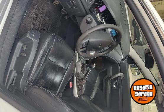 Autos - Renault Latitud 2012 Nafta 300000Km - En Venta