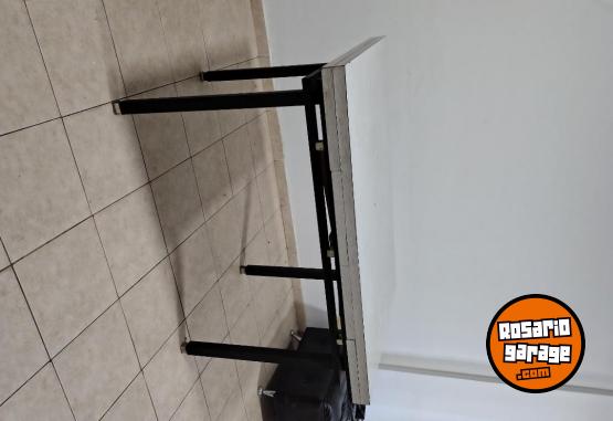 Hogar - Mesa extensible + 4 sillas - En Venta