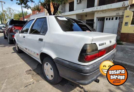 Autos - Renault 19 1997 GNC 270000Km - En Venta