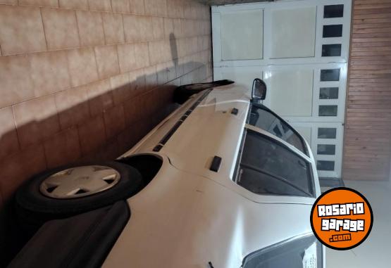 Autos - Renault 19 1997 GNC 270000Km - En Venta