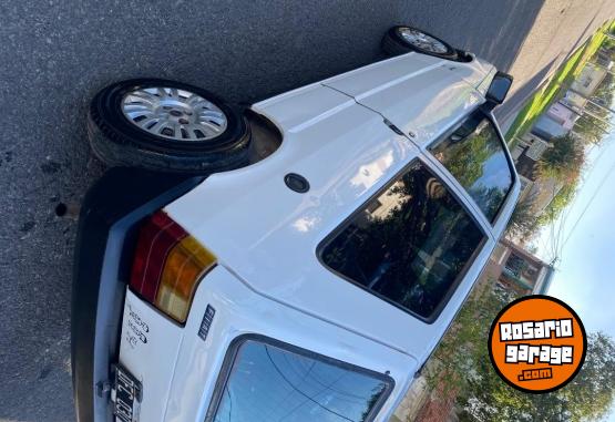 Autos - Fiat Uno 2000 Nafta 11111Km - En Venta