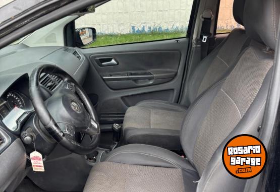 Autos - Volkswagen Suran 1.6 Hi Line, 2012 2012 GNC 111111Km - En Venta