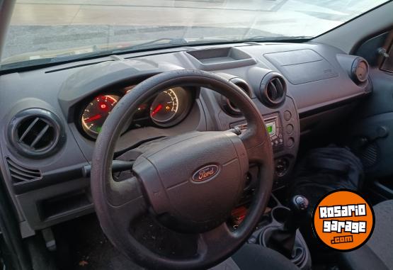 Autos - Ford Fiesta 2011 Diesel 177000Km - En Venta