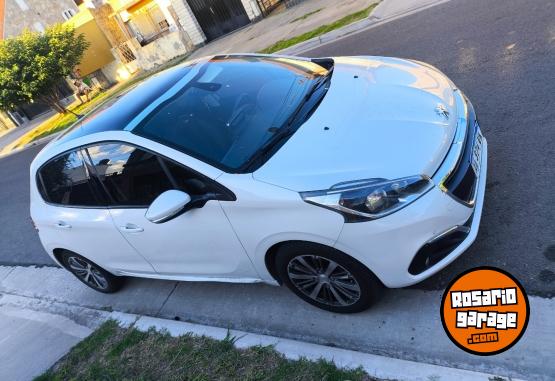Autos - Peugeot 208 2019 Nafta 100000Km - En Venta