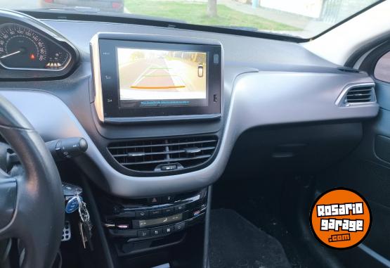 Autos - Peugeot 208 2019 Nafta 100000Km - En Venta