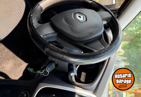 Autos - Renault Sandero 2017 Nafta 194715Km - En Venta