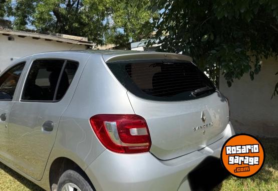 Autos - Renault Sandero 2017 Nafta 194715Km - En Venta