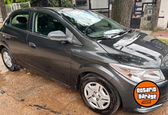 Autos - Chevrolet Ónix LT 2017 Nafta 77000Km - En Venta