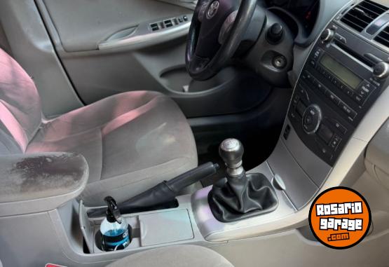 Autos - Toyota Corolla 2013 Nafta 180000Km - En Venta