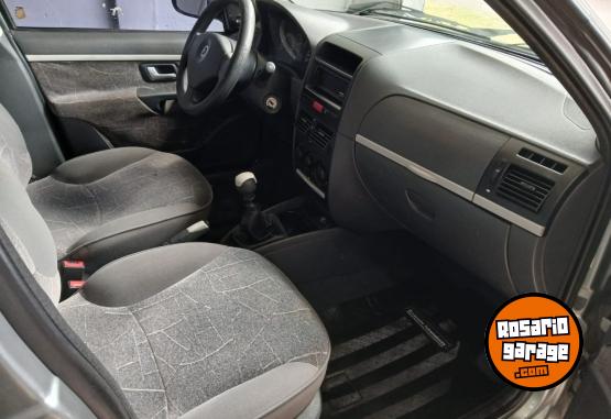 Autos - Fiat Palio 2006 Nafta 180000Km - En Venta