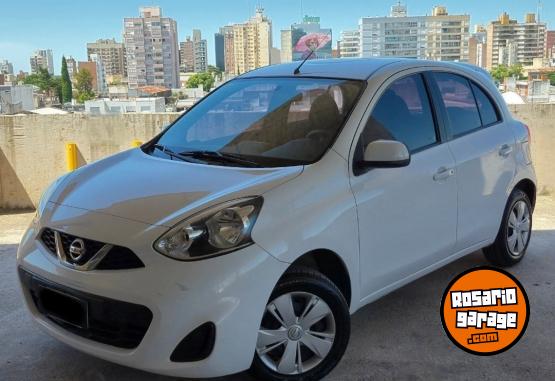 Autos - Nissan March 2015 Nafta 123000Km - En Venta