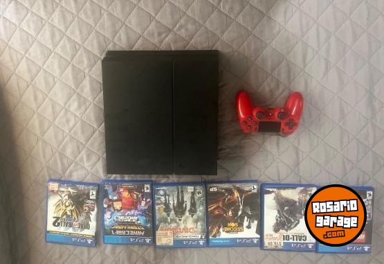 Electr�nica - VENDO PLAYA 4 NEGRA CON 1 JOYSCTICK ROJO Y 6 JUEGOS IMPECABLE - En Venta