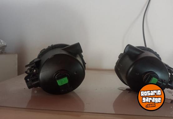Accesorios para Autos - Faro auxilar BMW E90 05 07 - En Venta