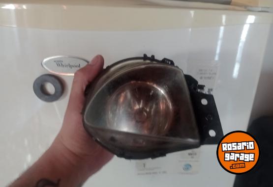 Accesorios para Autos - Faro auxilar BMW E90 05 07 - En Venta