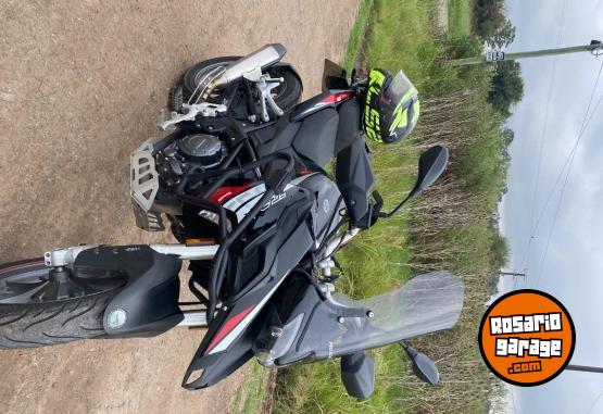 Motos - Benelli Trk 251 2021 Nafta 15000Km - En Venta