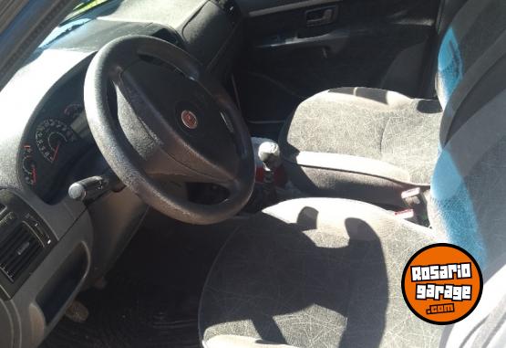 Autos - Fiat Palio atracttive 1.4 2011 GNC 180000Km - En Venta