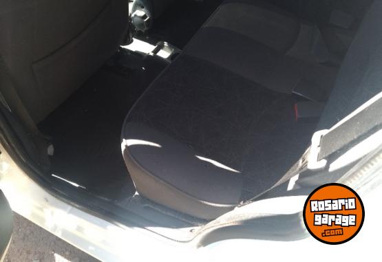 Autos - Fiat Palio atracttive 1.4 2011 GNC 180000Km - En Venta